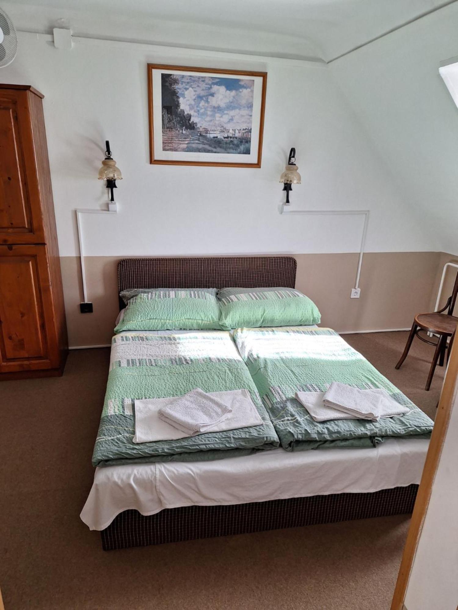 Fenyo Panzio Bed and Breakfast Mezőkövesd Εξωτερικό φωτογραφία